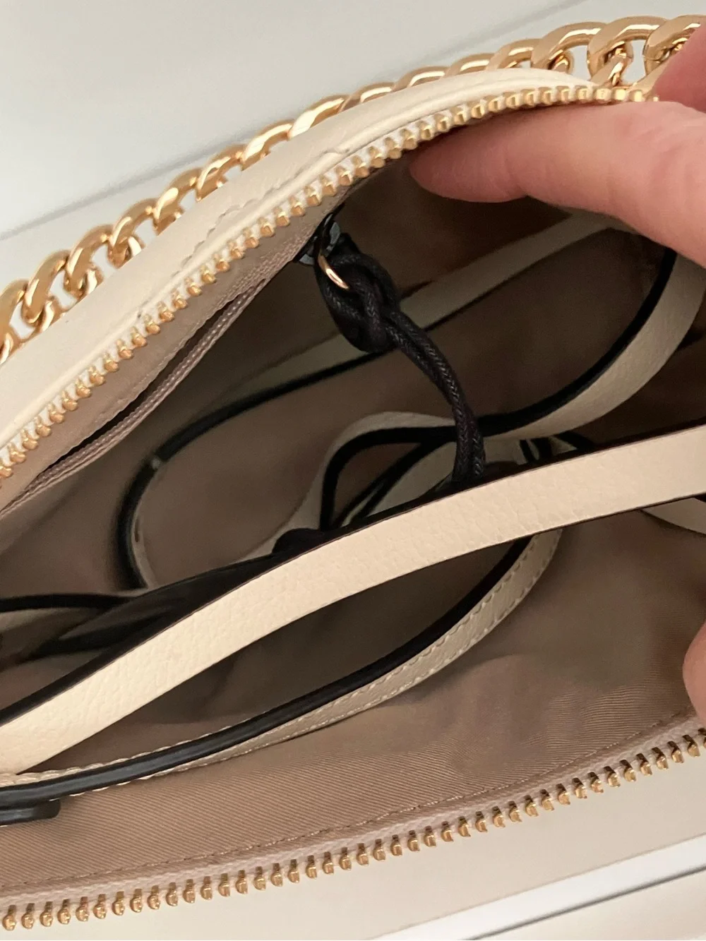 NWT Rebecca Minkoff Edie Cream Leather Crossbody with Gold Chain Strap